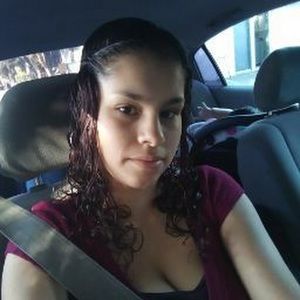 Meet your Posher, Leticia